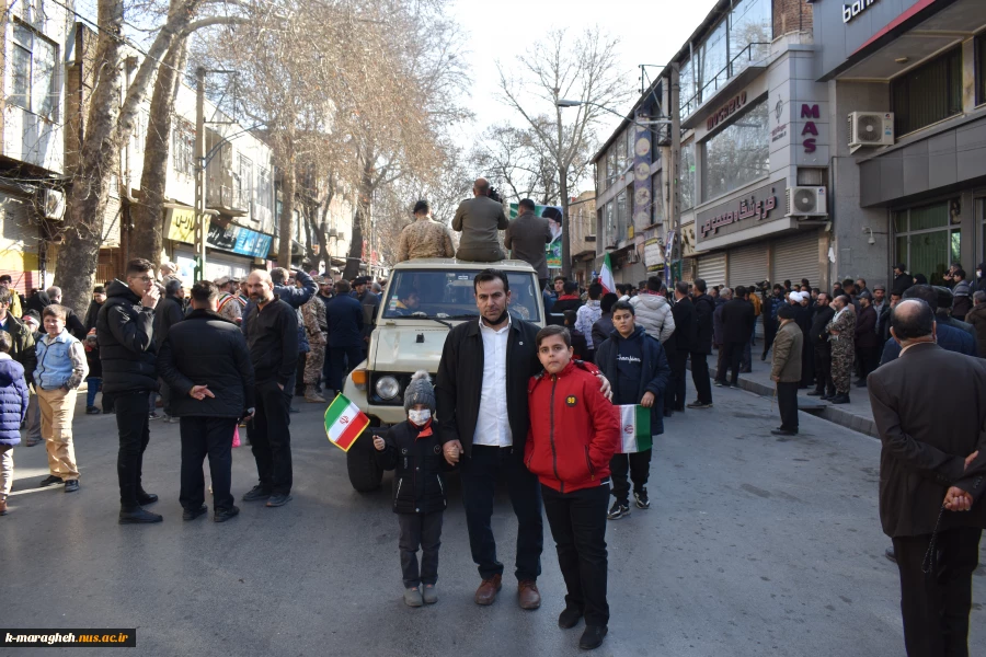 حضور پرشور دانشگاهیان آموزشکده های فنی پسران و دختران مراغه در جشن پیروزی انقلاب و راهپیمایی یوم‌الله 22 بهمن

 5