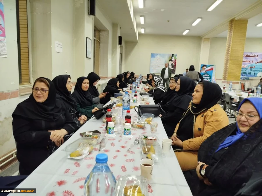 برگزاری مراسم فاخر و باشکوه بزرگداشت مقام استاد و معلم در آموزشکده 12